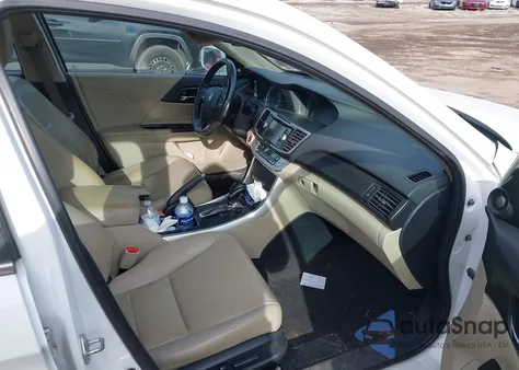 2013 Honda Accord Ex-L from USA, damaged, VIN 1HGCR2F88DA058130